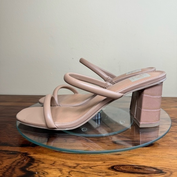 DV by Dolce Vita Halsty Double Band Mules in caramel - Picture 4 of 16